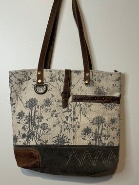 Myra Tote Bag